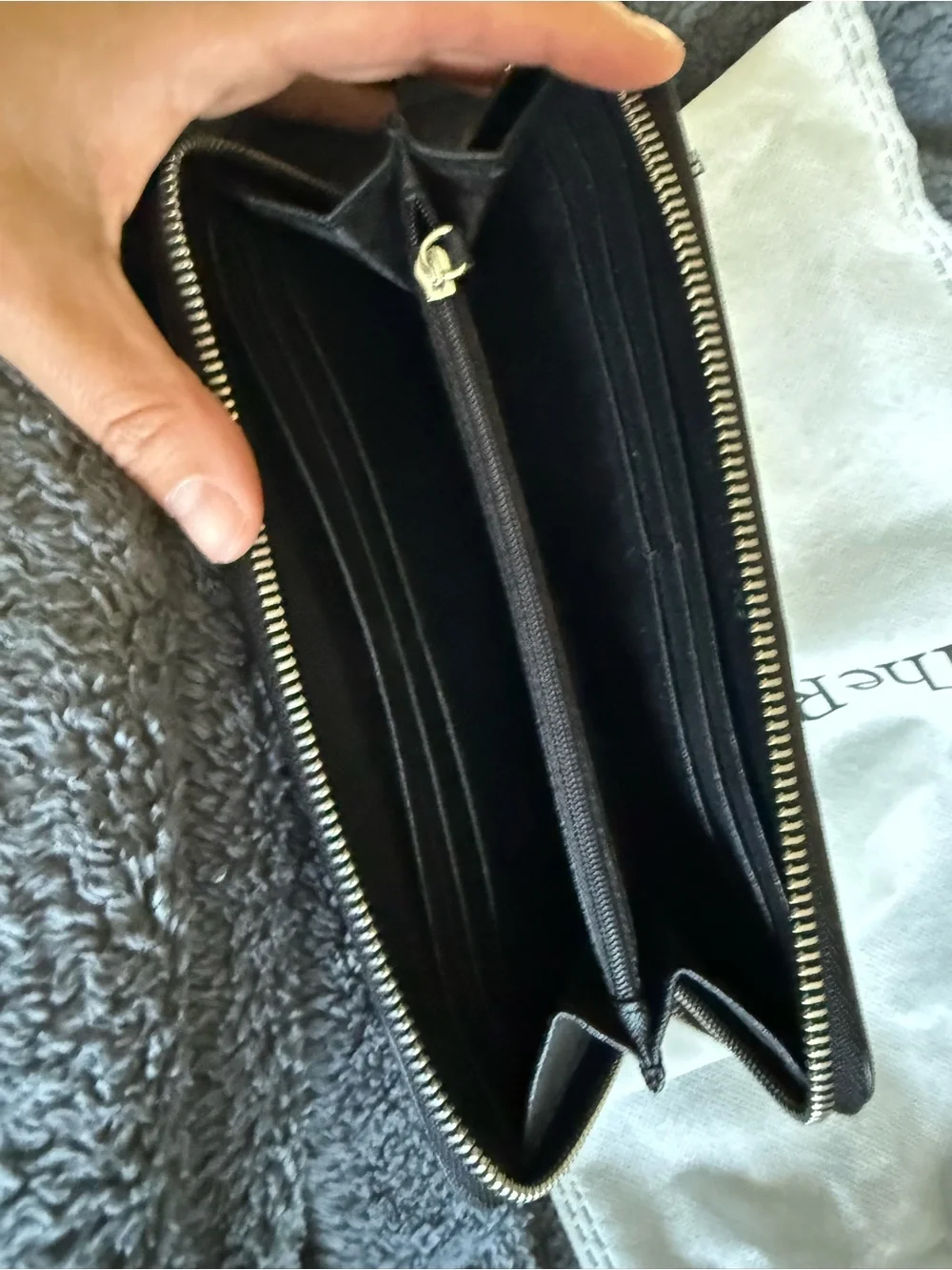 Michael Kors Black & White Houndstooth Zip-Around Wallet